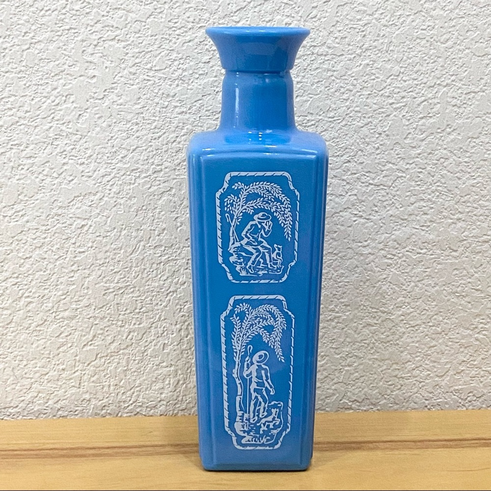 Vintage 1960s Jim Beam Shepherd and Dog Blue Milk glass Decanter NO LID